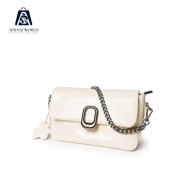 ChainAura Luxe Shoulder Bag